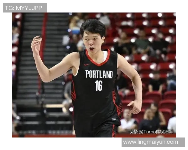 杨瀚森再度板凳坐穿：见证开拓者完结连败 战小阵型球队难上台